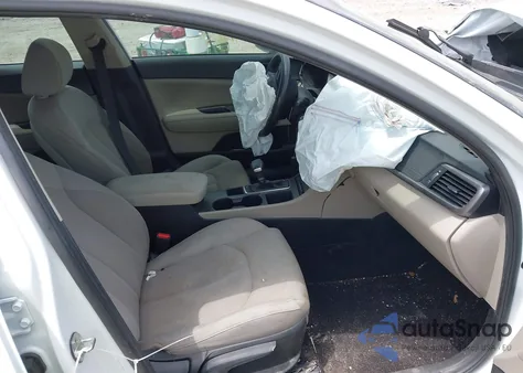 2018 Kia Optima Lx z USA, uszkodzony, nr VIN 5XXGT4L3XJG244516